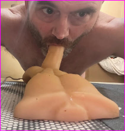 Closet sissy slut Steve Haslam loves to suck cock Closet sissy slut Steve Haslam loves to suck cock