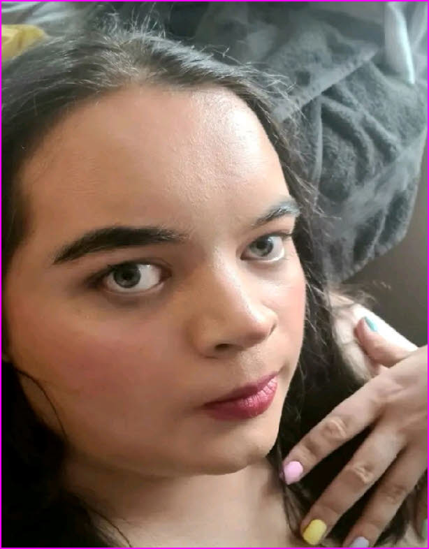 Extreme close-up of easily recognisable sissy slut Flora from Cardiff
