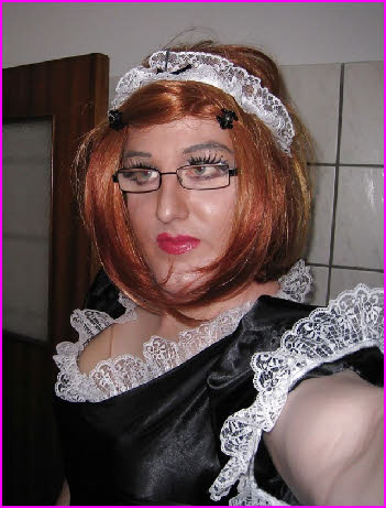 Effeminate loser Peter transformed into sissy maid Candislut