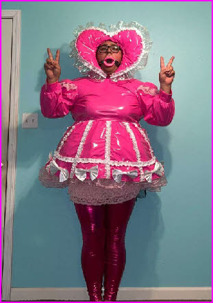Texas sissy Travis outed in an outrageously degrading pink frock Texas sissy Travis outed in an outrageously degrading pink frock