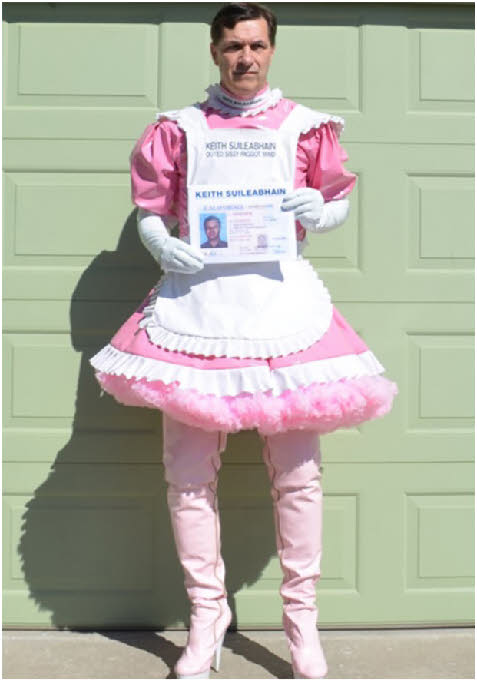 Married man from California exposed as a shit-eating latex maid