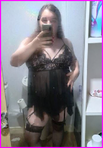 Sissy femboi from Cardiff seeking a well-hung Master