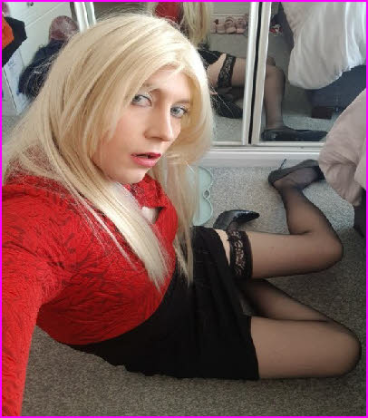 Sissy bimbo Sarah Matthews from Coventry flashes her stocking tops Sissy bimbo Sarah Matthews from Coventry flashes her stocking tops