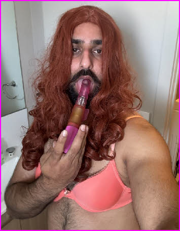 Slutty closet sissy whore Sammy seeks well-hung men for anal