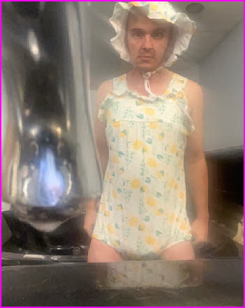 Cross-dressing loser Sissy Pampers dressed as a stupid toddler